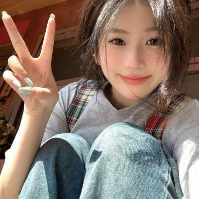 安娜·卡拉曼佐夫